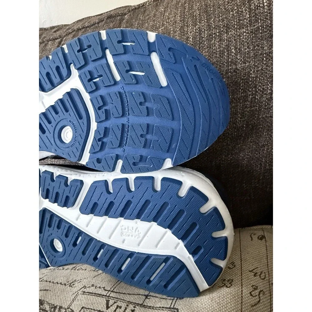 Brooks beast gts